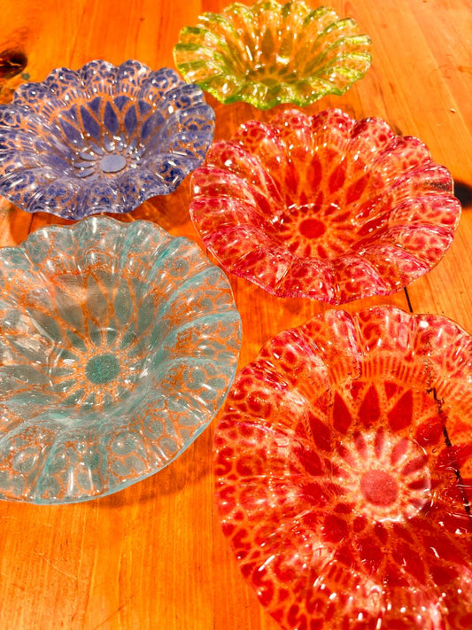 Lot 002: Vintage Sydenstricker Art Glass Collection