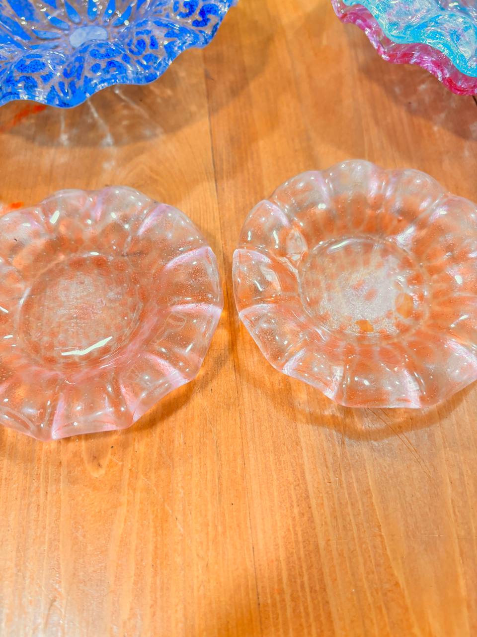 Lot 002: Vintage Sydenstricker Art Glass Collection
