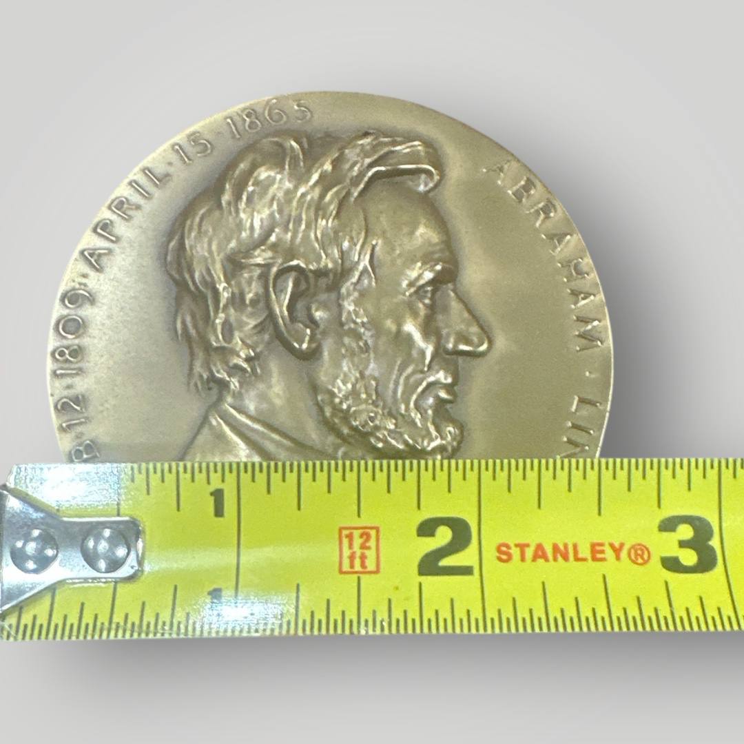 Ford's Theatre Abraham Lincoln Souvenir Coin